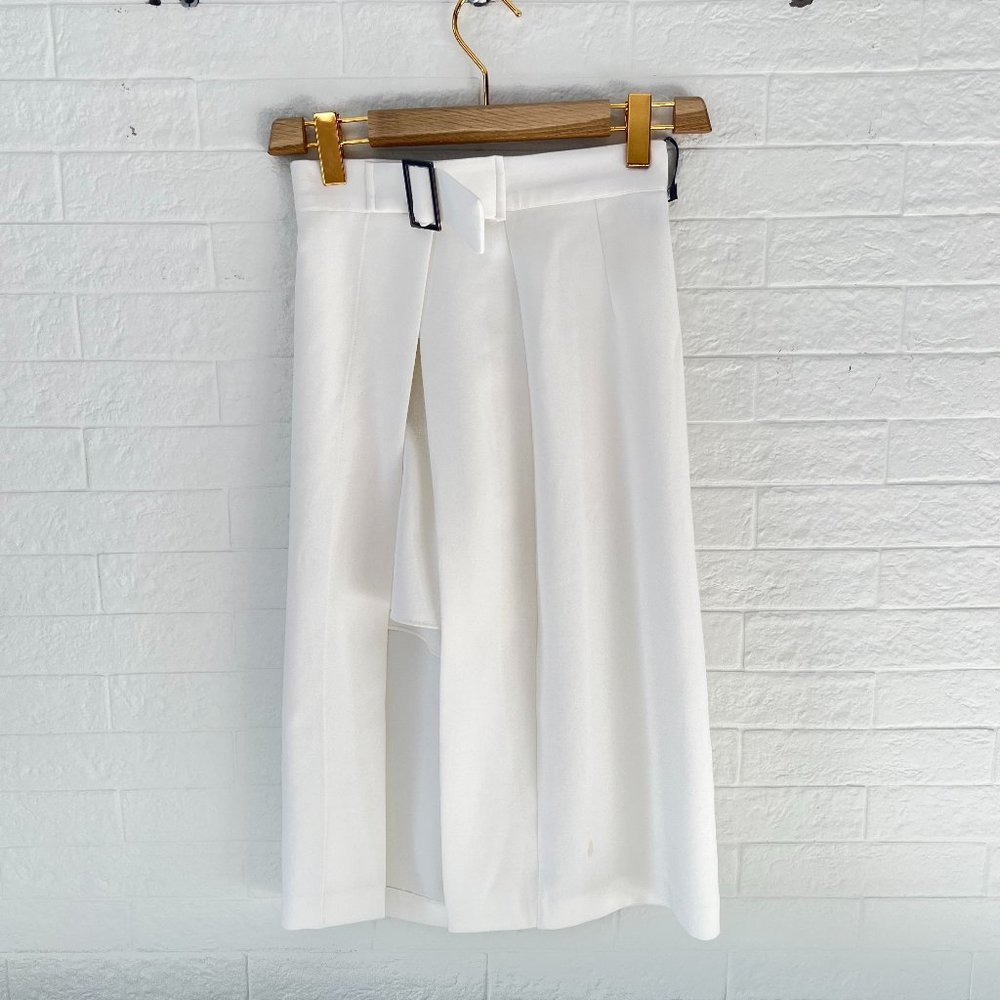 Storets New Without Tag White Slip Buckle Skirt Size S